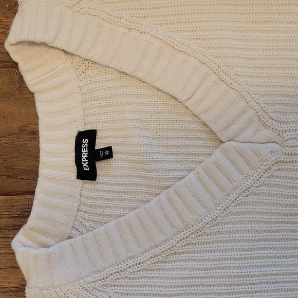 Express Sweater size xs - Picture 6 of 6